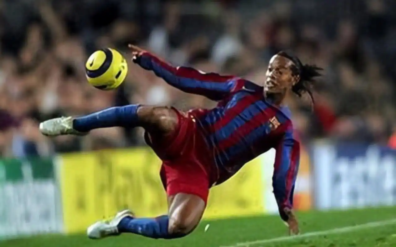 轻描淡写 轻描淡写